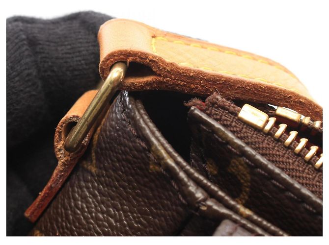 Louis Vuitton Vivacite PM Schultertasche Braun - Ansicht 9