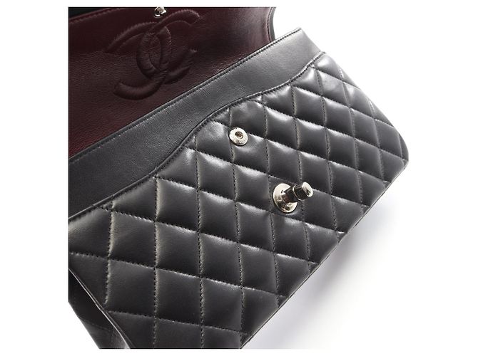 Borsa a tracolla Chanel Matelassé Double Flap Nero - vista 12