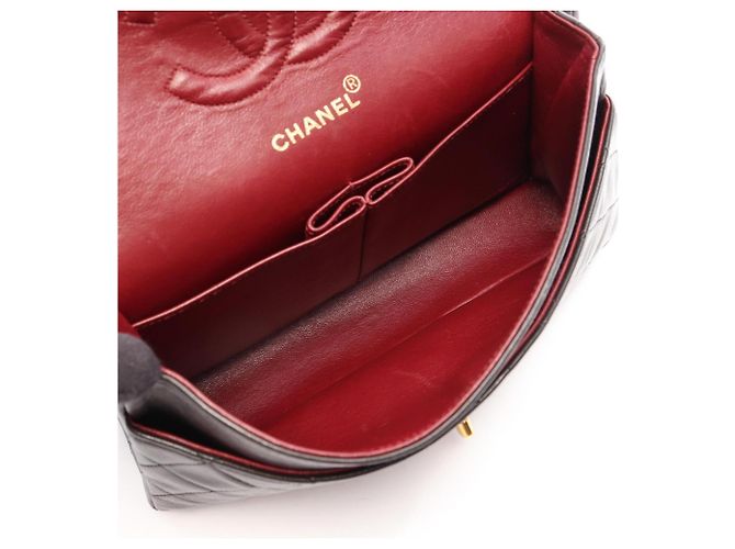 Borsa a tracolla Chanel Matelassé Double Flap Nero - vista 3