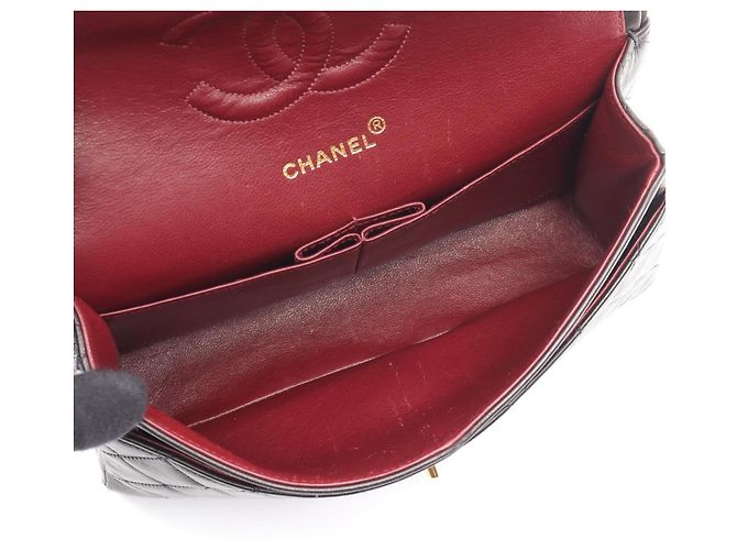 Borsa a tracolla Chanel Matelassé Double Flap Nero - vista 3