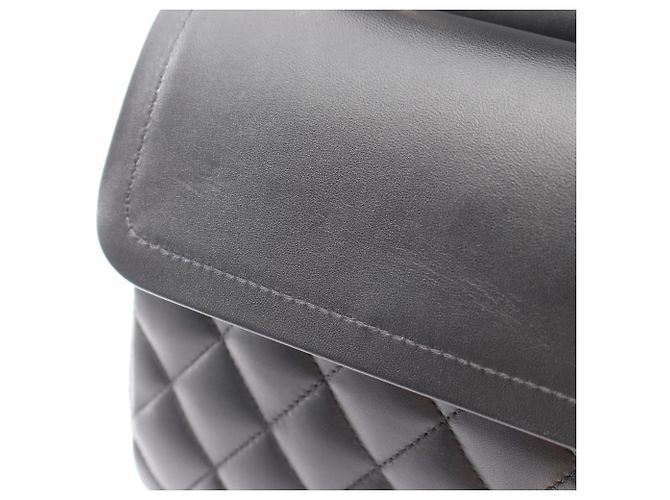 Borsa a tracolla Chanel Matelassé Double Flap Nero - vista 6