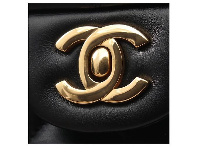 Borsa a tracolla Chanel Matelassé Double Flap Nero - vista 9