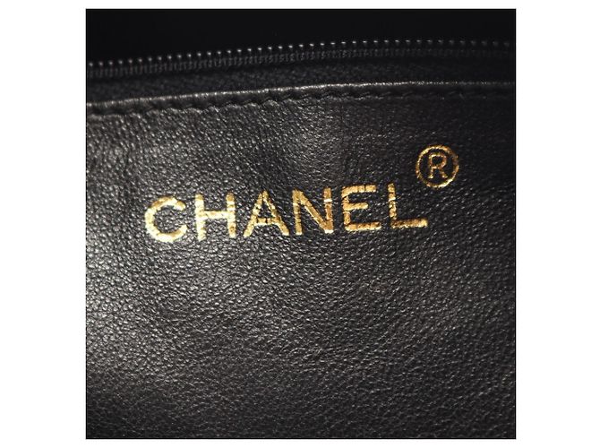 Borsa a tracolla Chanel Matelassé Nero - vista 4