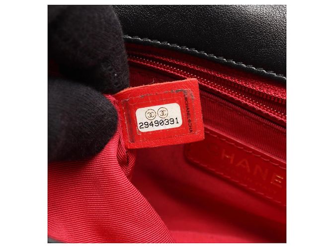 Borsa a tracolla Chanel Matelassé Logo Nero - vista 5