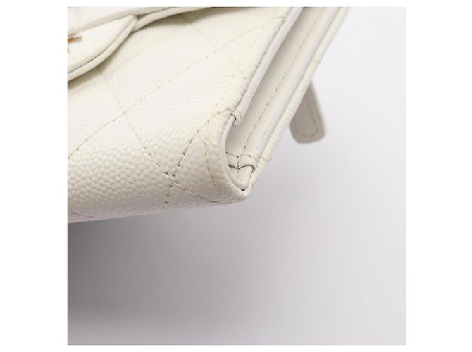Cartera Chanel Matelassé Tri-fold Blanco - vista 10