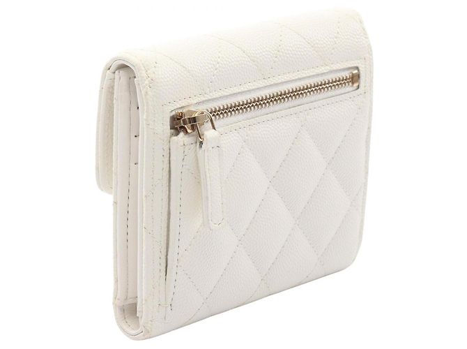 Cartera Chanel Matelassé Tri-fold Blanco - vista 2