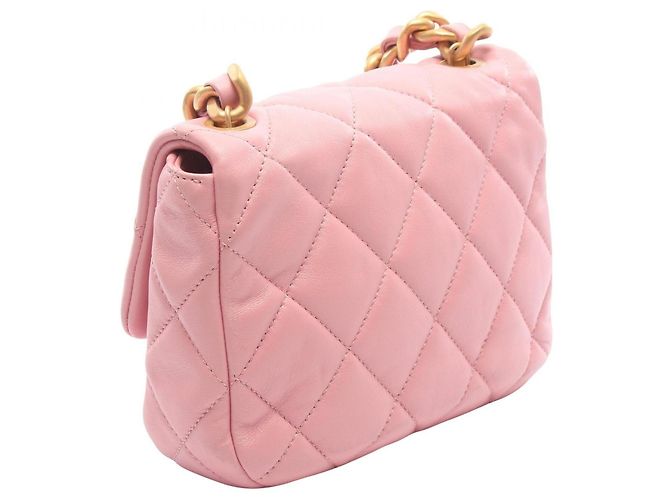 Borsa a spalla Chanel Mini Matelassé in pelle d'agnello Rosa - vista 2