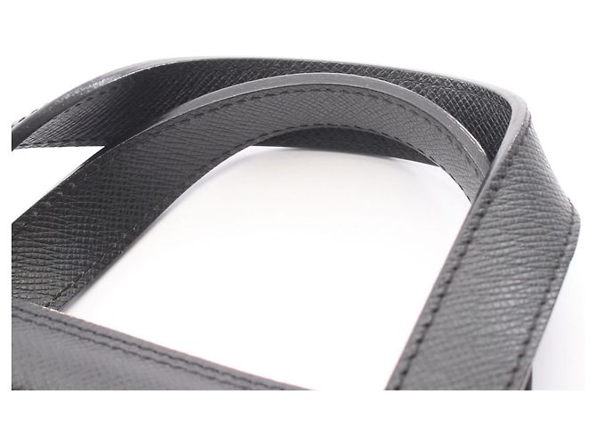 Borsetta Louis Vuitton Igor Taiga Nero - vista 10