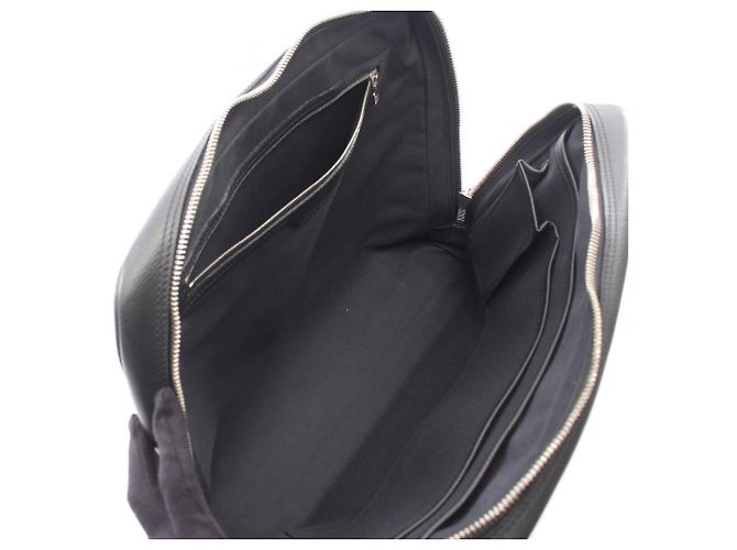 Borsetta Louis Vuitton Igor Taiga Nero - vista 3