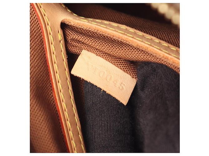 Sac à épaule Louis Vuitton Cabas Piano Monogram Marron - vue 5