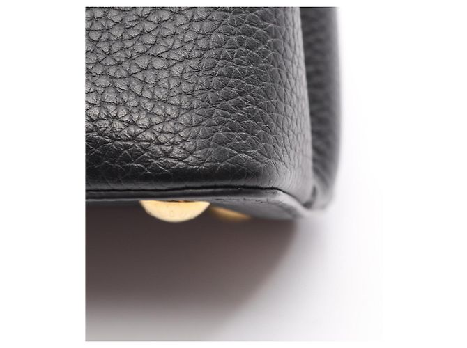 Borsa Louis Vuitton Capucines PM Noir Crème Nero Rosa Crudo - vista 7