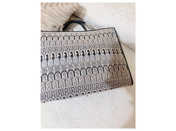 Borsa Tote Furla in Tela Monogram Nero Beige - vista 5