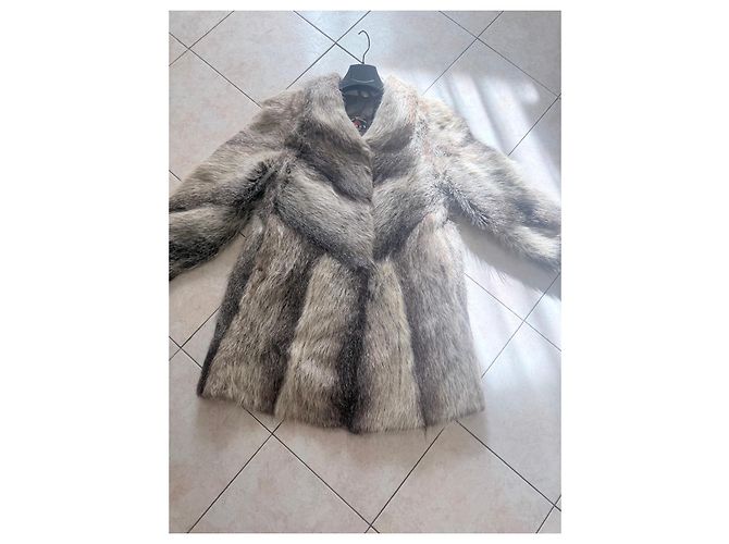 Autre Marque NOREX Fuchsfellmantel in Braun und Grau Weiß - Ansicht 5