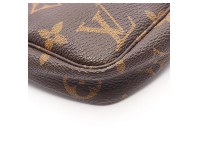 Bolso Louis Vuitton Pochette Accessoires Castaño - vista 6