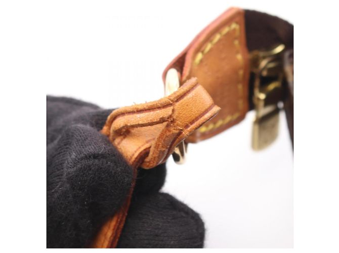 Bolso Louis Vuitton Pochette Accessoires Castaño - vista 8