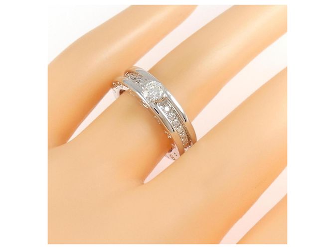 Bulgari Anello Bvlgari B.zero1 in Oro Bianco 18K e Diamanti - vista 4