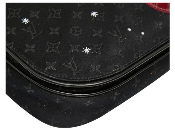 Borsa a tracolla Louis Vuitton Monogram Satin Musette Conte de Fée Nero - vista 5
