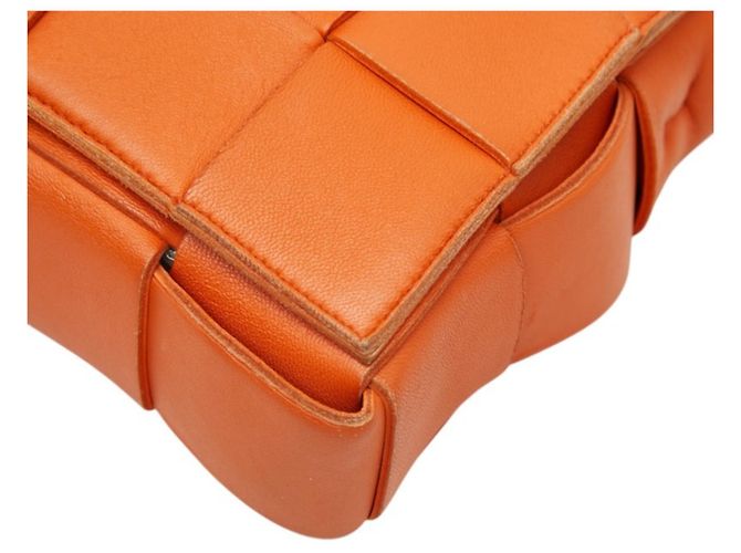 Borsa a tracolla Bottega Veneta Maxi Intrecciato Cassette Arancione - vista 4