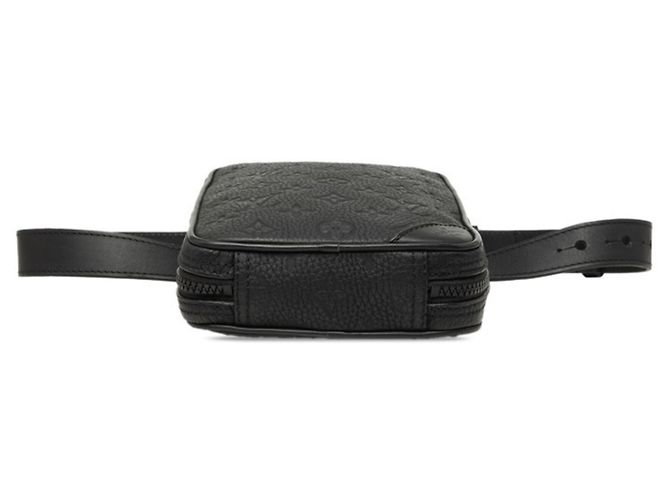 Borsa Utility Side Bag Monogram Taurillon Louis Vuitton Nero - vista 3
