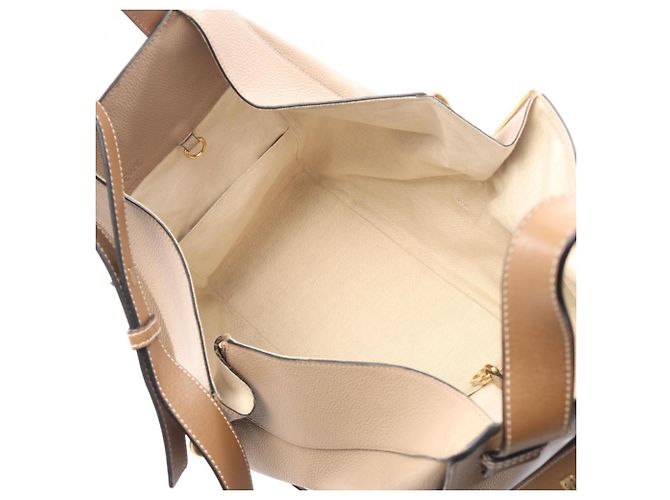 Loewe Hammock Medium 2-Way Handtasche Braun Beige - Ansicht 3