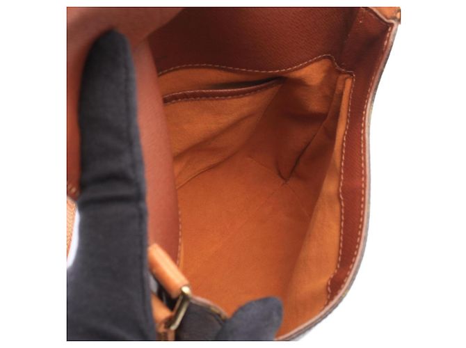 Borsa a tracolla Louis Vuitton Musette Salsa Marrone - vista 3