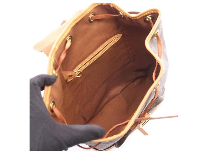 Zaino/Borsa Louis Vuitton Montsouris MM Marrone - vista 3