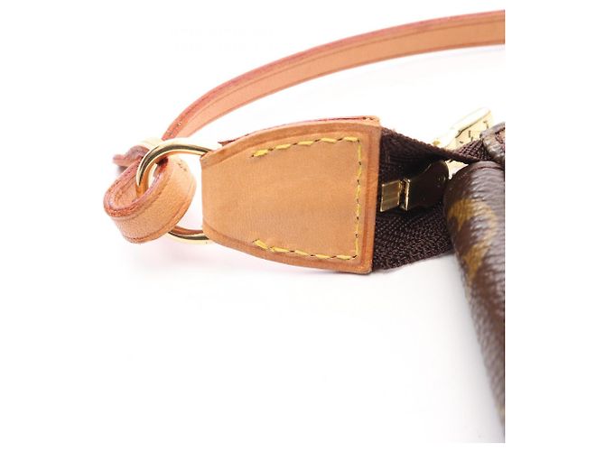 Louis Vuitton Pochette Accessoires Monogram Handbag Marrone - vista 7