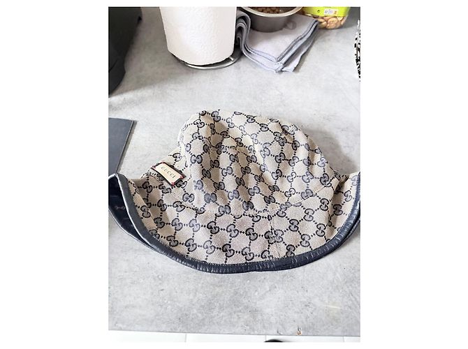 Cappello a Secchiello Gucci Monogram Beige Monogramma - vista 7