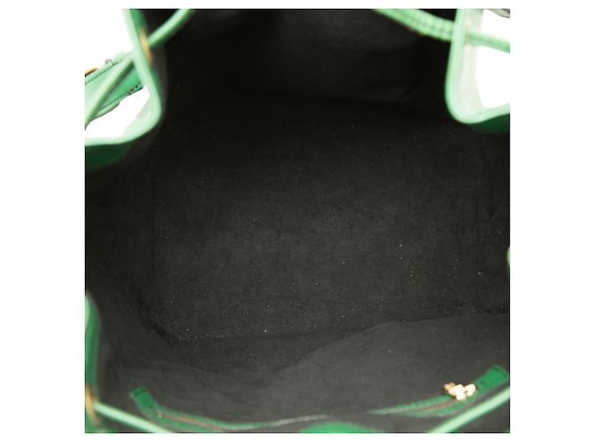 Borsa a secchiello Louis Vuitton Epi Noe GM Verde - vista 5