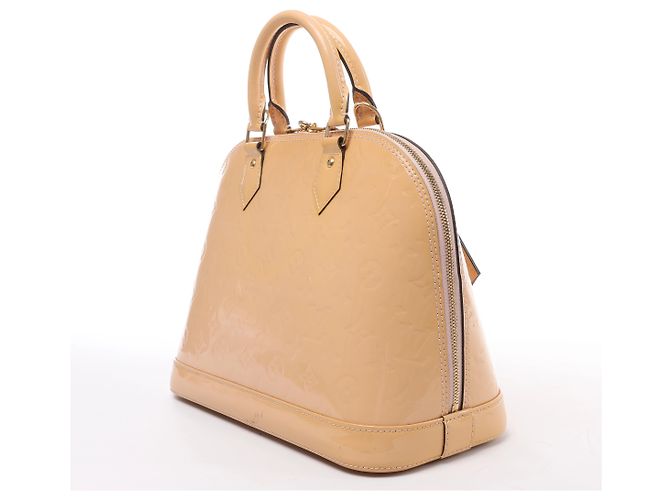 Borsa Louis Vuitton Alma PM Vernis in Beige M90170 - vista 3