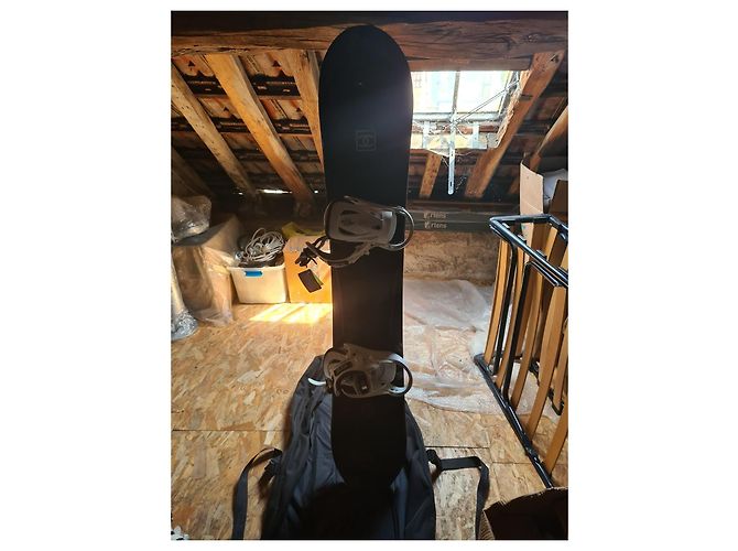 Chanel Snowboard and Carry Case Black - view 3