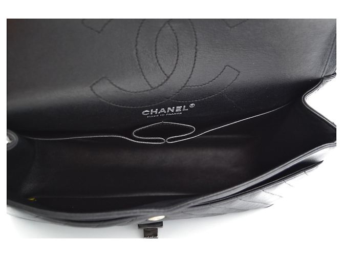 Chanel So Black Borsa a Tracolla Doppia Patta Pelle Chevron Nero - vista 14