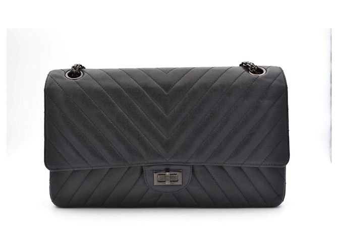Chanel So Black Borsa a Tracolla Doppia Patta Pelle Chevron Nero - vista 2