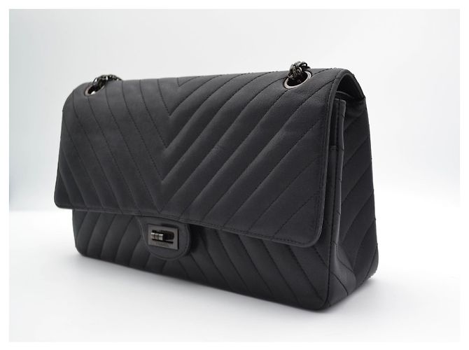 Chanel So Black Borsa a Tracolla Doppia Patta Pelle Chevron Nero - vista 4