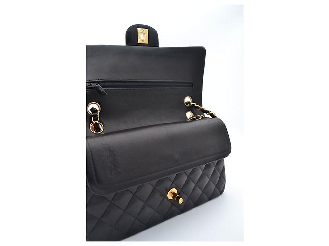 Timeless Chanel Classic Flap Medium Tasche Schwarz Leder - Ansicht 13