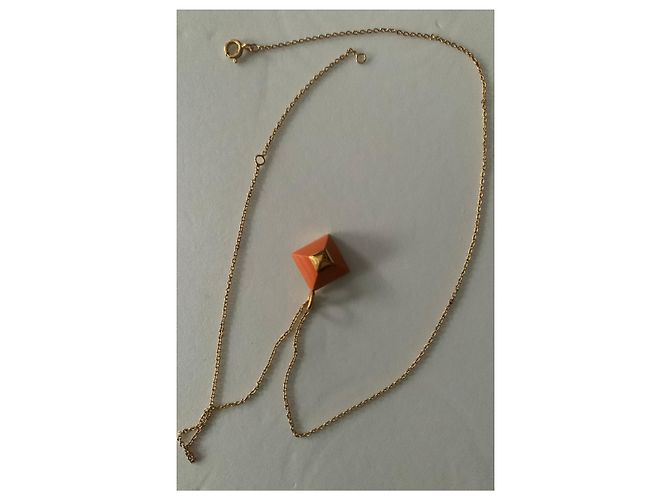 Collana Hermès con Pendente in Oro Giallo e Corallo D'oro Arancione - vista 4