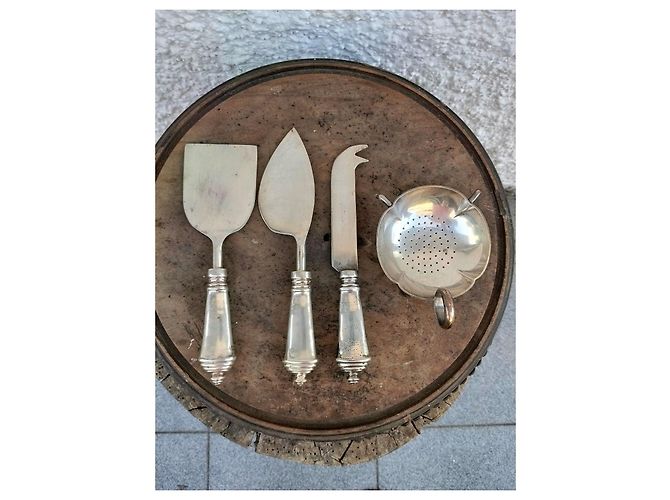Autre Marque Set de couverts à fromage et passoire en argent Argenté - vue 2