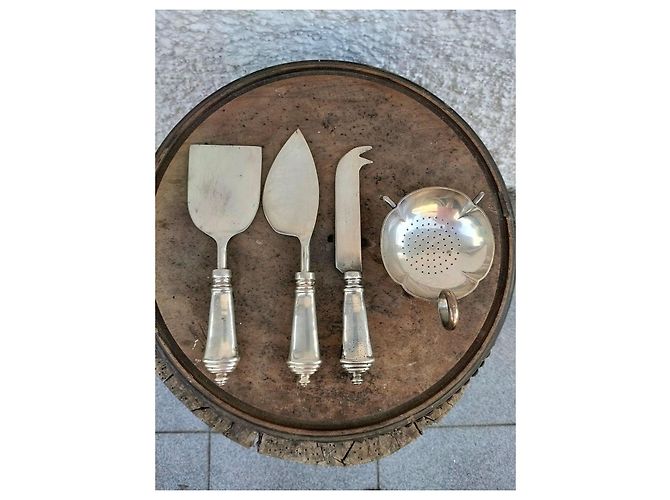 Autre Marque Set de couverts à fromage et passoire en argent Argenté - vue 3