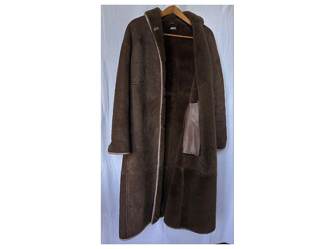 Autre Marque Seminole langer brauner Lammfellmantel mit Pelzfutter - Ansicht 4