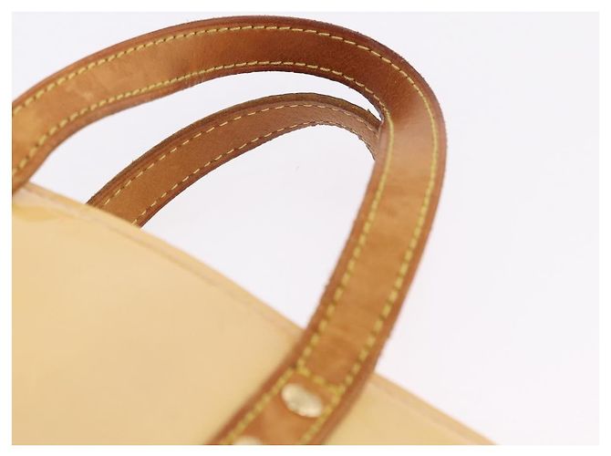 LOUIS VUITTON Monogram Vernis Reade PM Bag Marshmallow Pink M91306 - vista 9