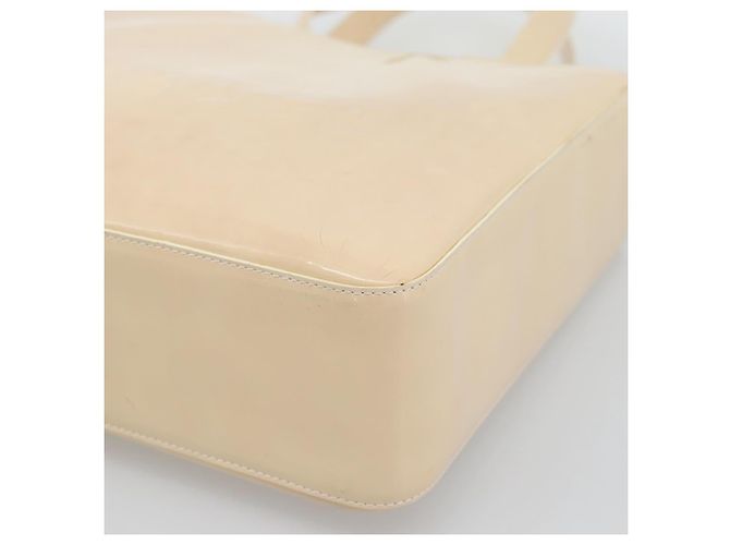 CHANEL Tote Bag Patent leather Ivory Gold CC - vista 10