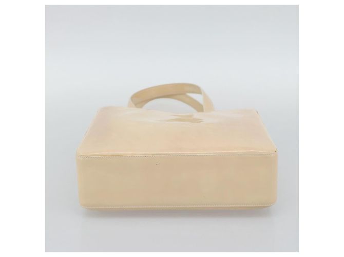 CHANEL Tote Bag Patent leather Ivory Gold CC - vista 9