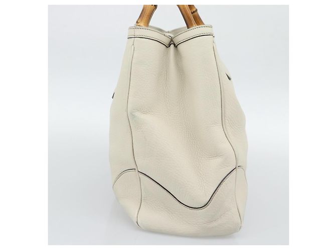 GUCCI Bamboo Hand Bag Leather White Gold 282317 - vista 4