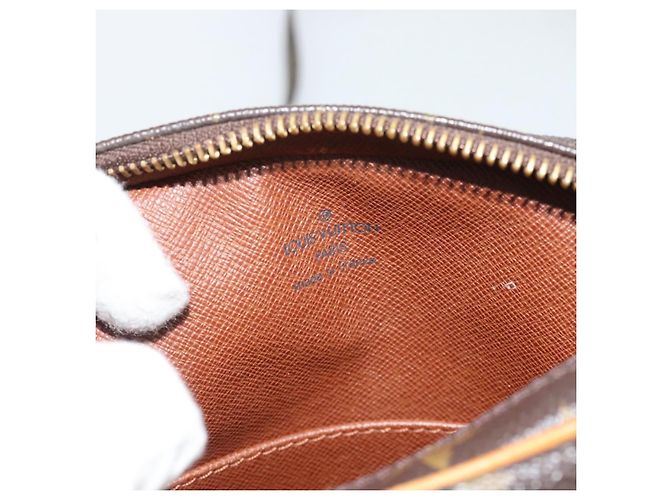 LOUIS VUITTON Monogram Danube Shoulder Bag M45266 LV - vista 18