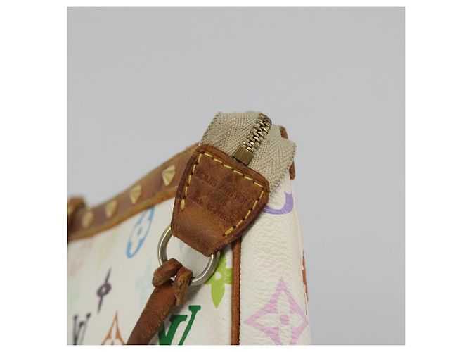 LOUIS VUITTON Monogram Multicolor Pochette Accessoires White M92649 - vue 19