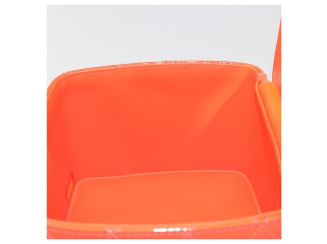 CHANEL Matelasse Vanity Hand Bag Patent leather Orange Gold CC - vista 23