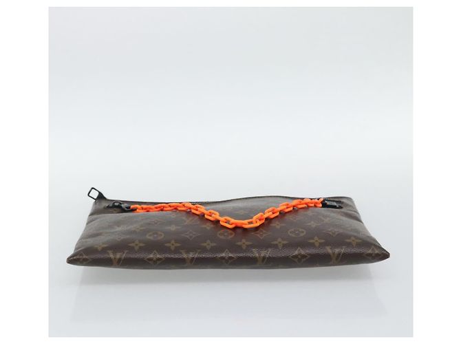 LOUIS VUITTON Solar Powered Ray Pochette A4 Clutch Bag M44484 LV - vista 6