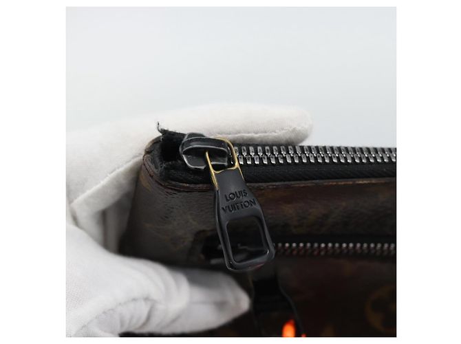 LOUIS VUITTON Solar Powered Ray Pochette A4 Clutch Bag M44484 LV - vista 9