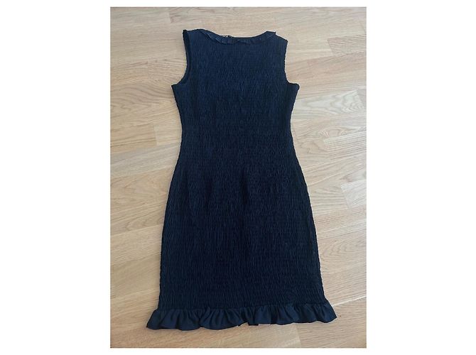 The Kooples Schwarzes Smock-Minikleid mit Rüschen - Ansicht 4