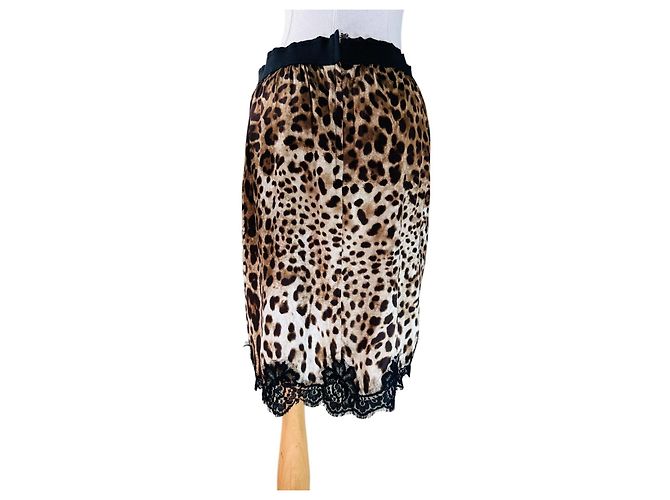 Falda de seda Dolce & Gabbana estampado de leopardo y ribete de encaje Negro - vista 3